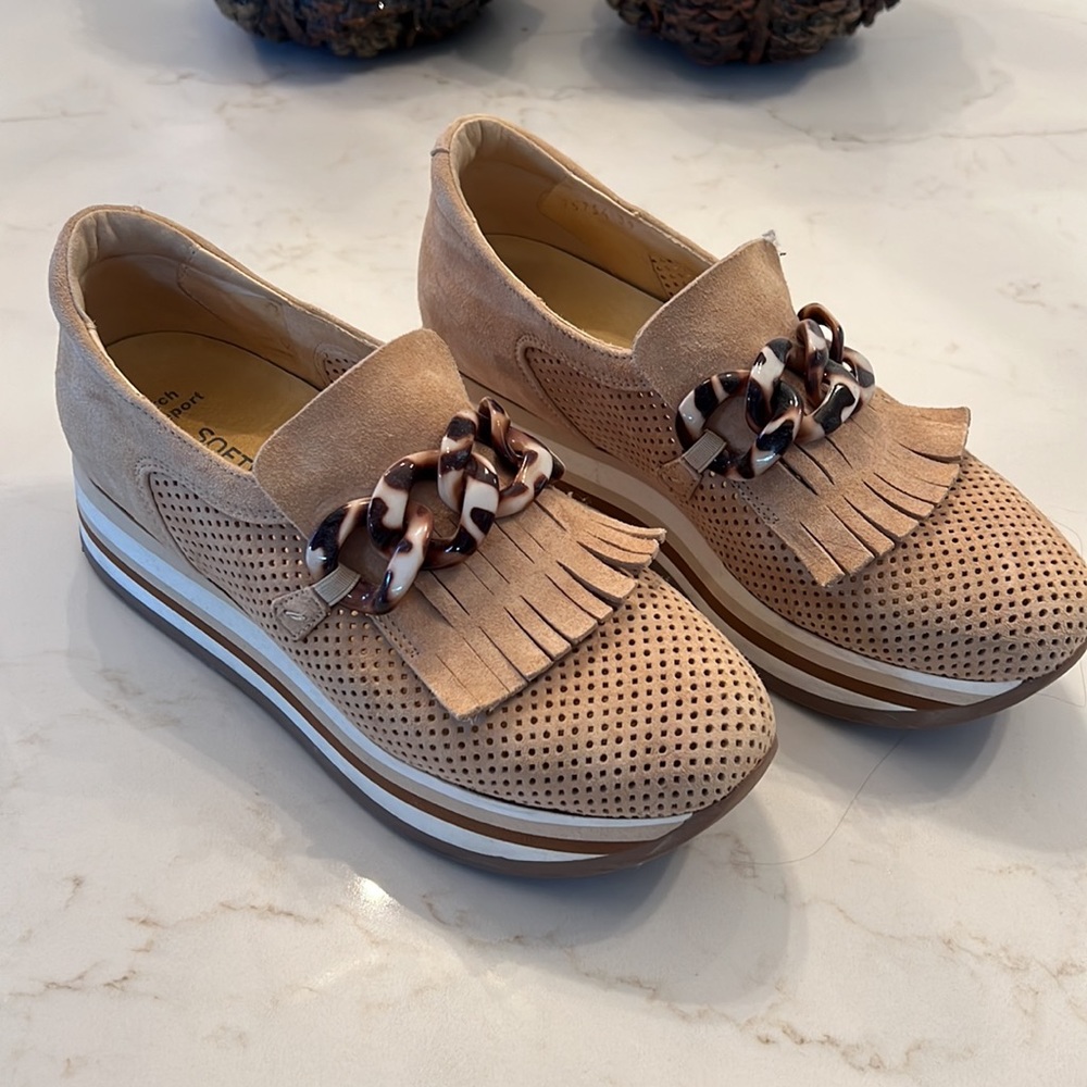 Softwaves sz. 39 (8.5/9) excellent condition
